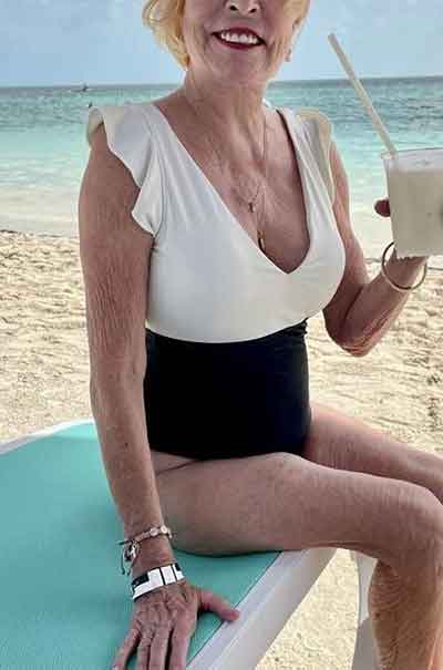 Astrid, 64 år